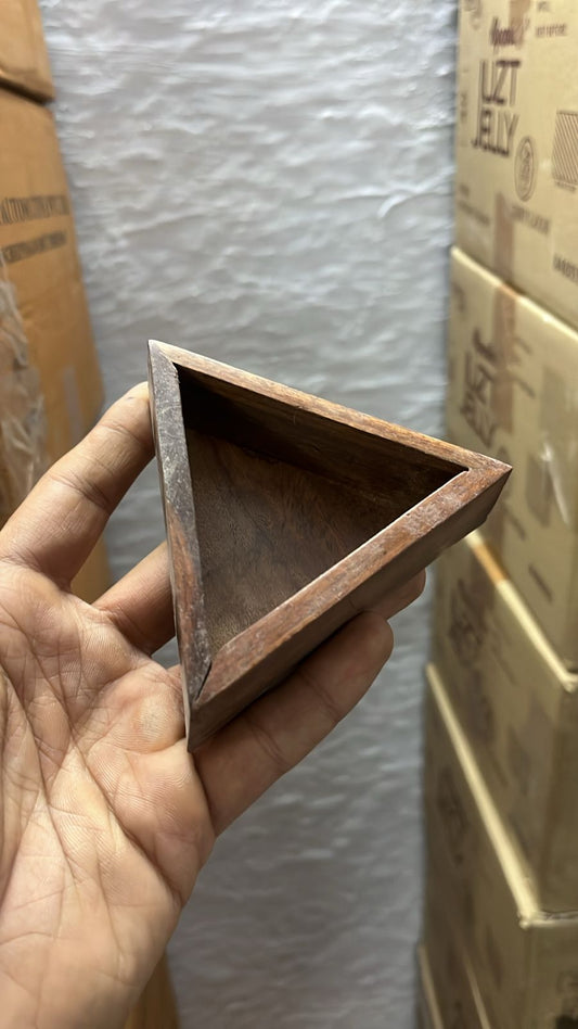 Wooden Triangle Bowl WD01