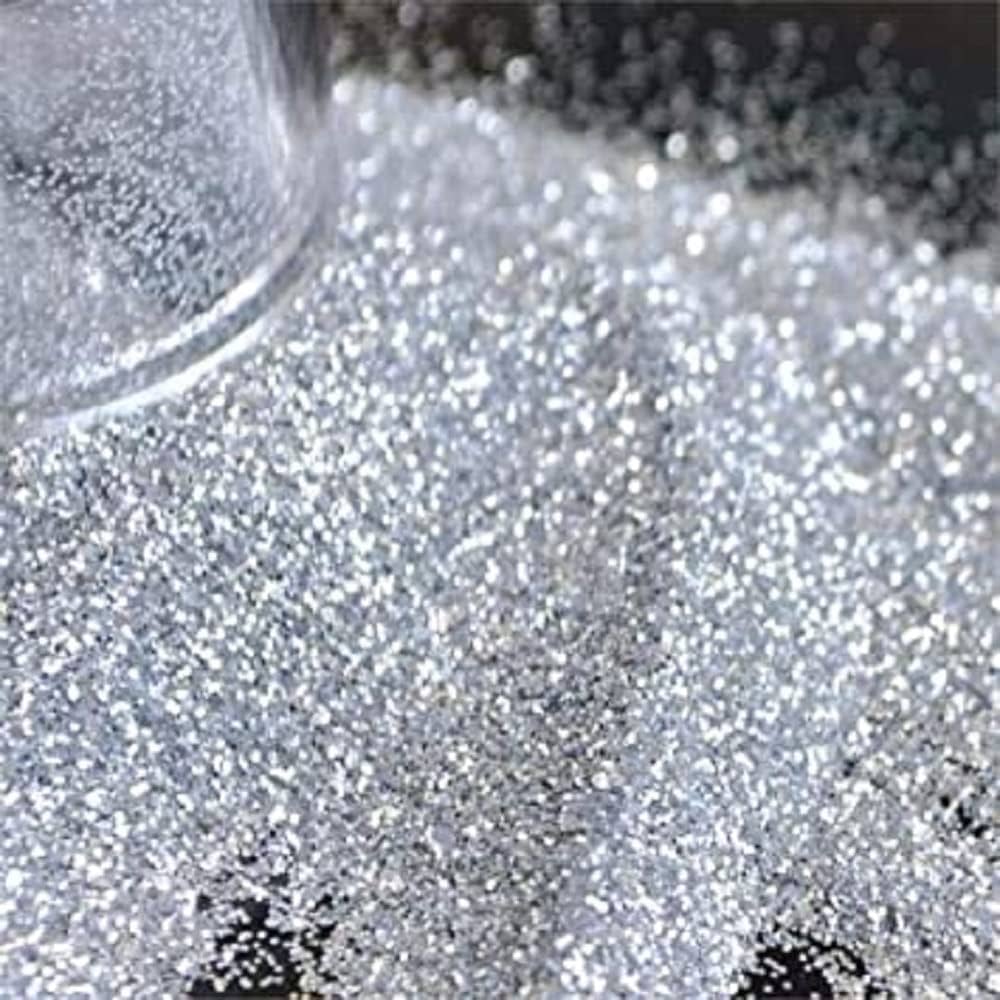 Silver Glitter 15 Grams DM06