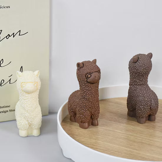 Alpaca Mould CM95