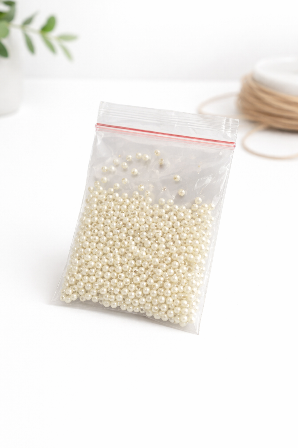 Pearls Small 300 pieces DM05