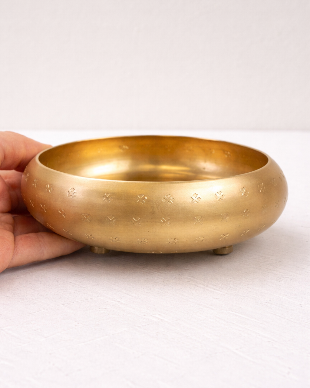 Hammered Metal Urli