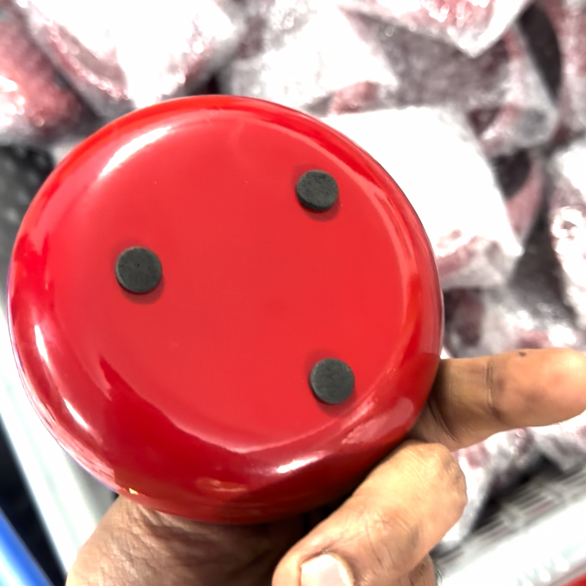 Red Bowl Metal Urli - UD04