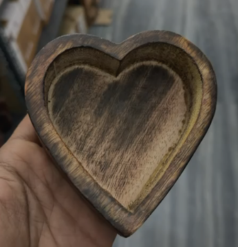 Wooden Heart Bowl WP84