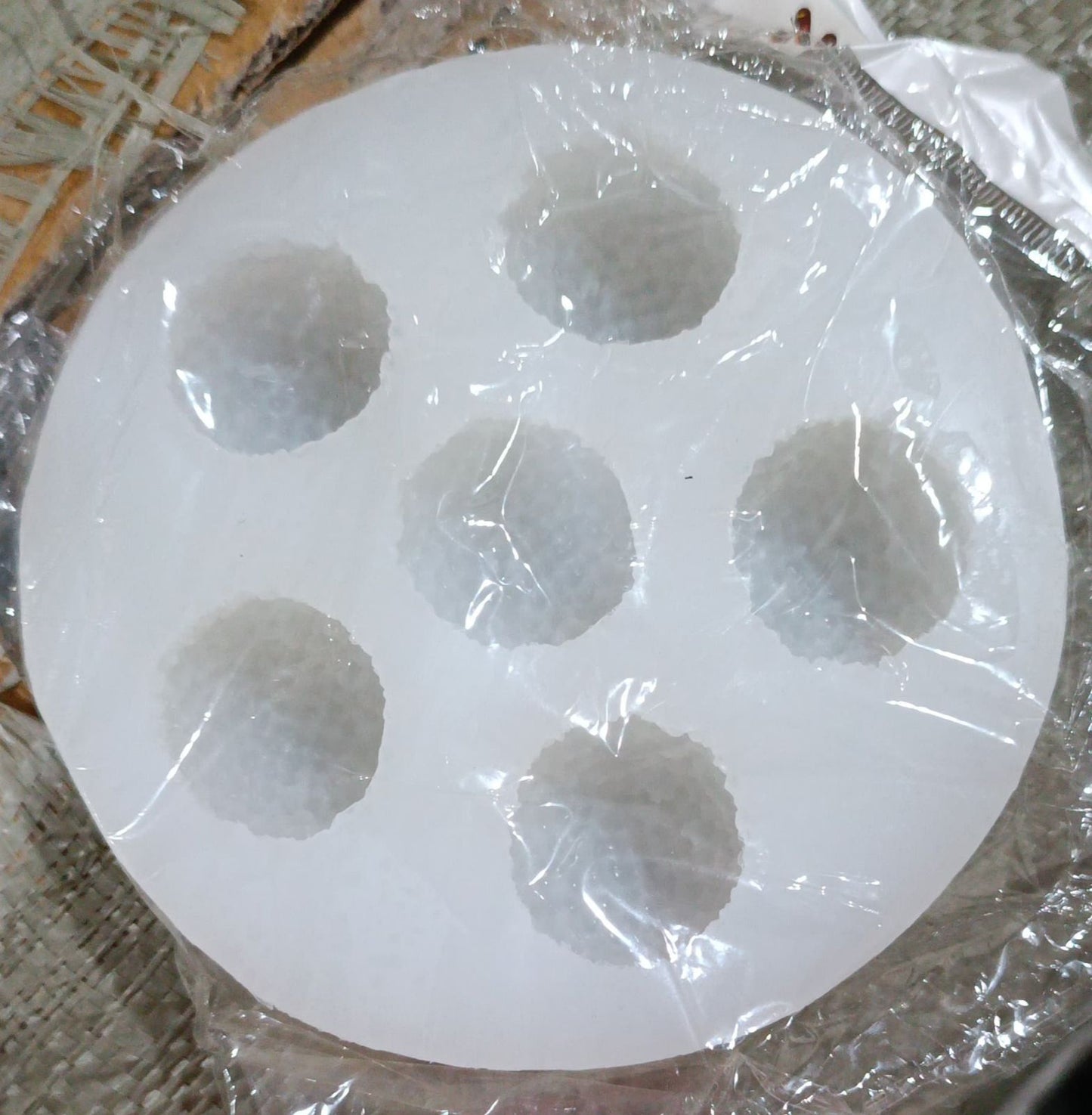 Ladoo Mould 6 cavity CM71