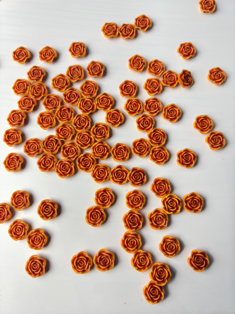 Rose Charm 25 Pieces DM14