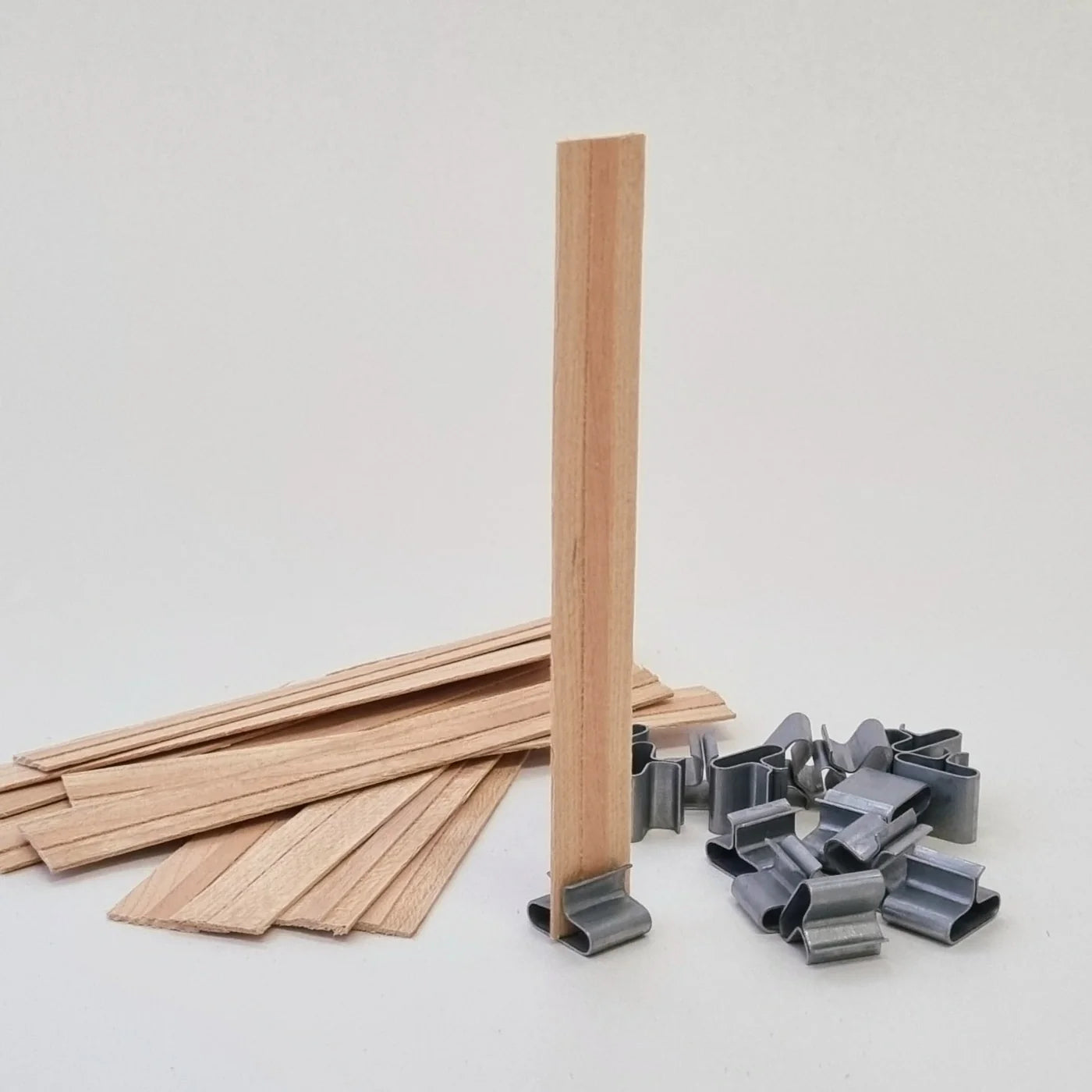 Wooden Wick (25 pieces with stand) - WP32