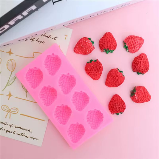Strawberry 8 Cavity Mould CM427