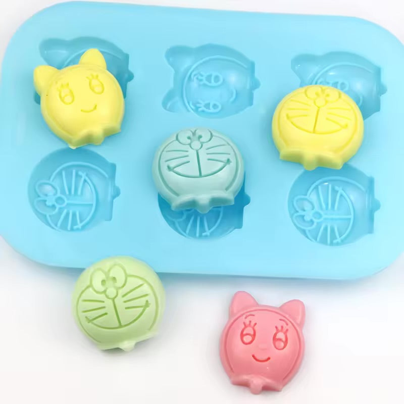 6 Cavity Dora Mould CM636