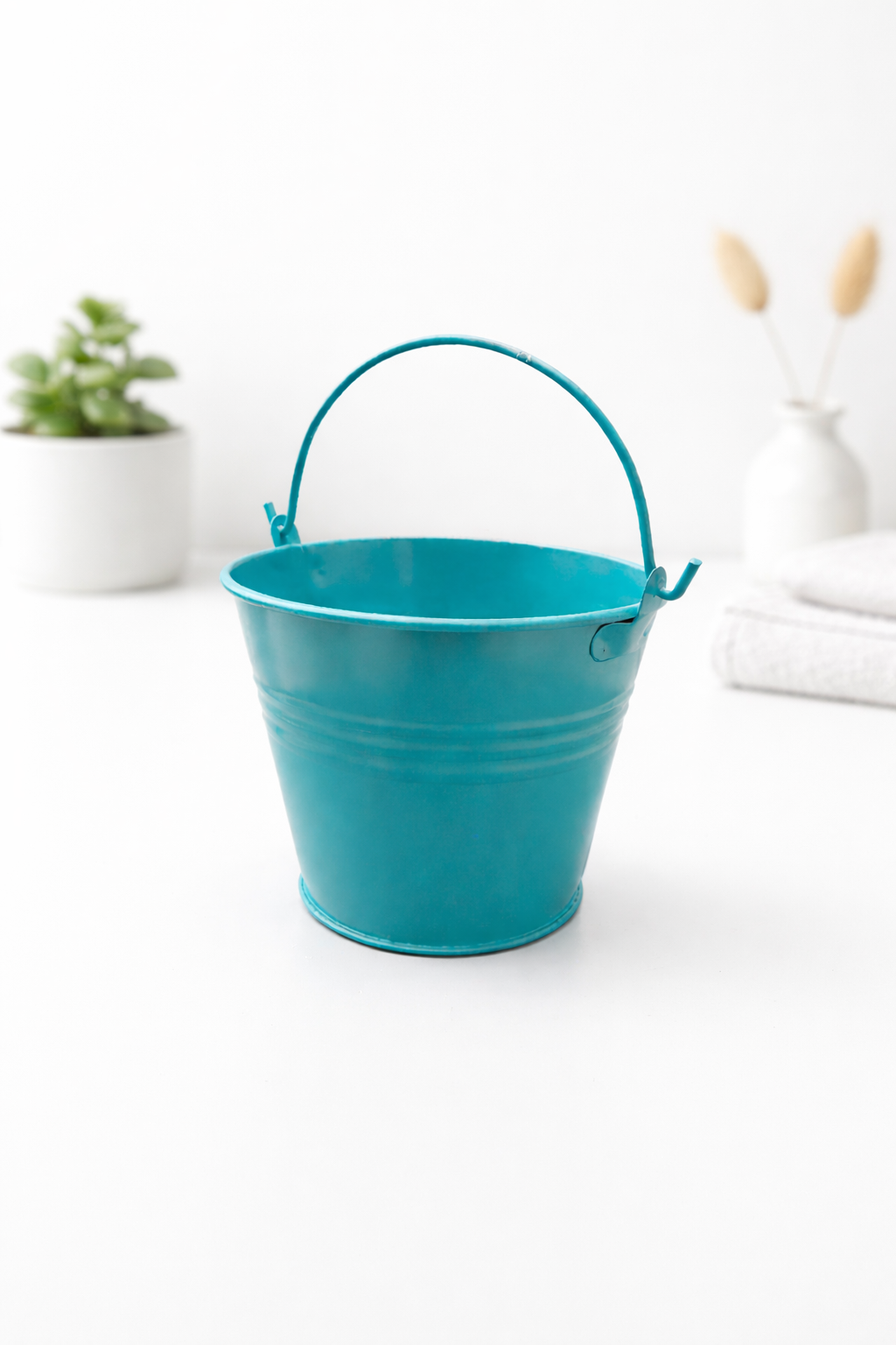 Metal Bucket (Large Size) UD17