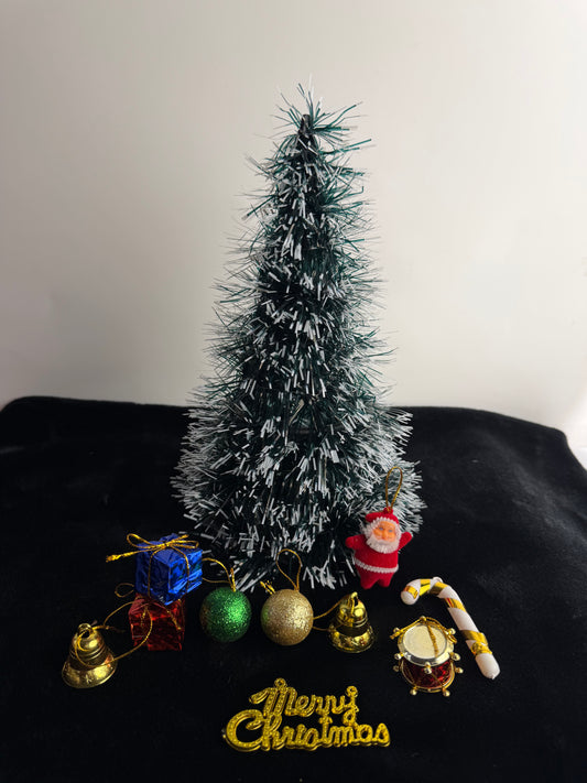 Christmas Tree with Decoration DM31