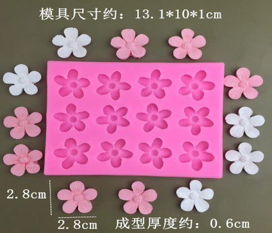 12 Cavity Flower Mould CM524