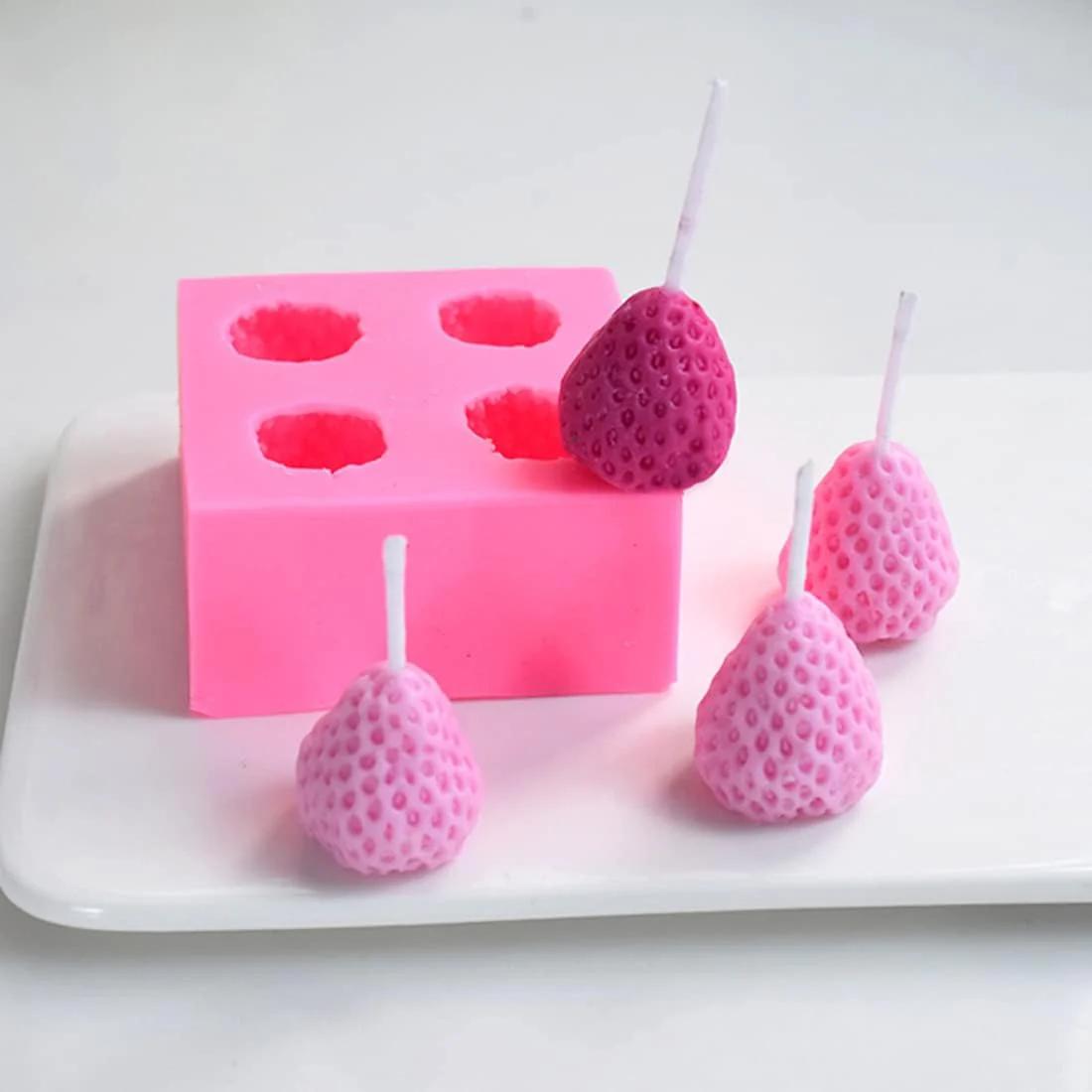 Strawberry Mould CM128