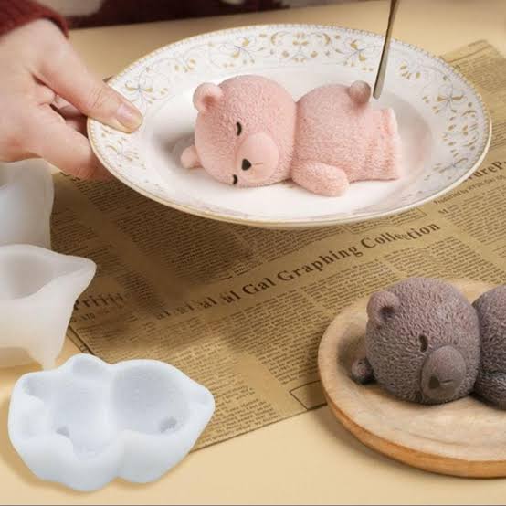 Sleeping Bear Mould CM162