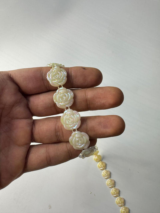 Rose Charm 20 Pieces DM13