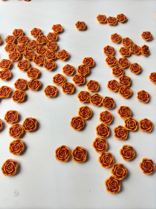 Rose Charm 25 Pieces DM14