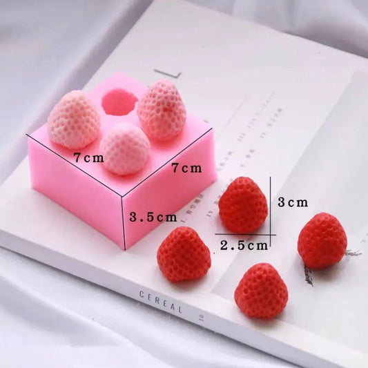 Strawberry Mould CM07